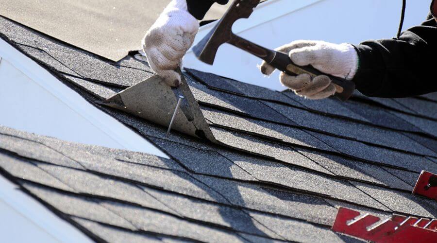 Professional gutter cleaning in Cordele, GA